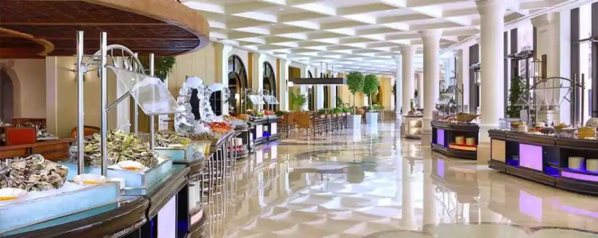 The Ritz-Carlton Abu Dhabi, Grand Canal-1